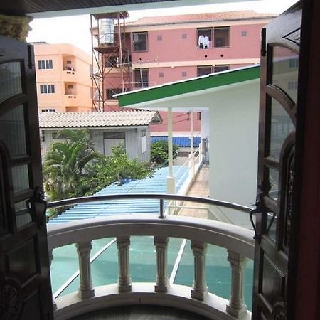 Aa Guesthouse Паттайя Экстерьер фото