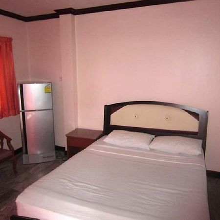 Aa Guesthouse Паттайя Экстерьер фото