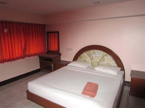 Aa Guesthouse Паттайя Экстерьер фото