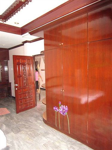 Aa Guesthouse Паттайя Экстерьер фото